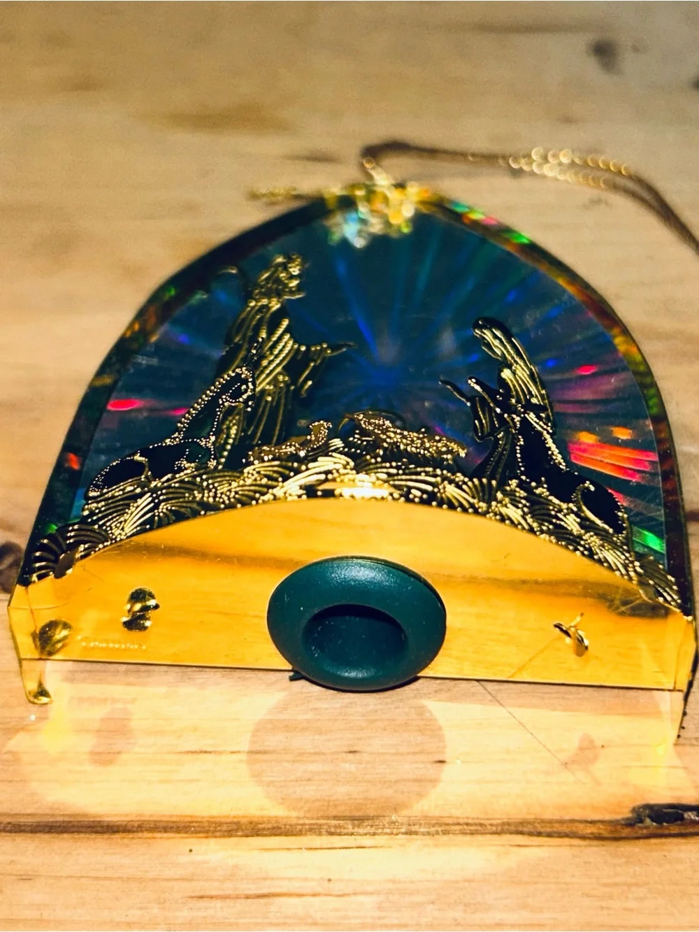 Holographic Nativity Lunt Gold Plated 3D Nativity Scene Christmas Ornament 3.5”